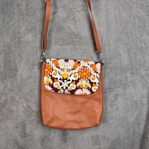 Thirty-One Studio Thirty-One Modern Crossbody Bag Cognac Faux Leather‎ Ikat Flap